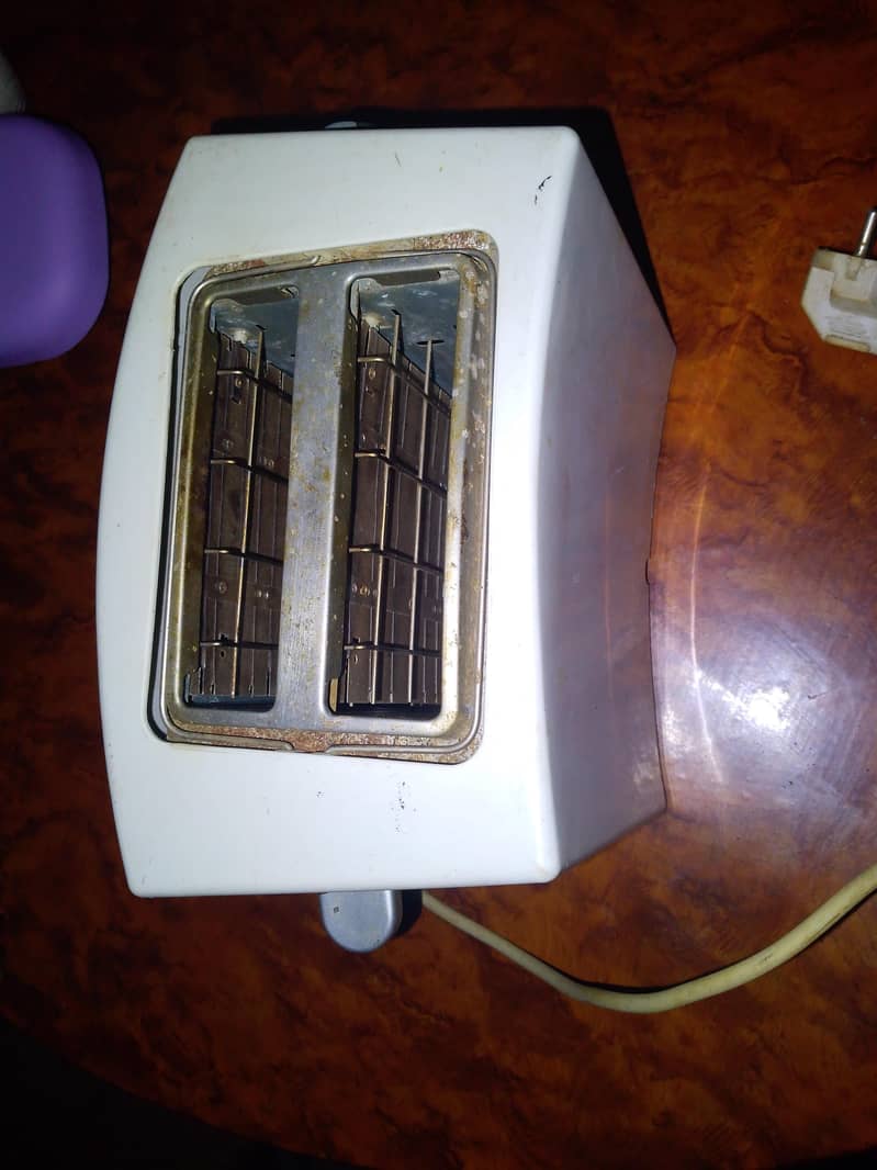 Toaster 1