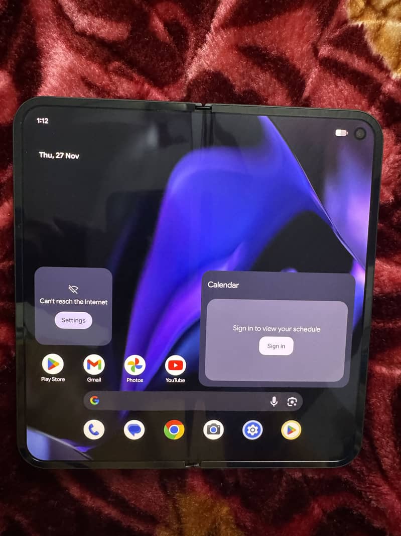 Google Pixel 9 pro fold 10/10 condtion Sim timing pysical 10 january 6