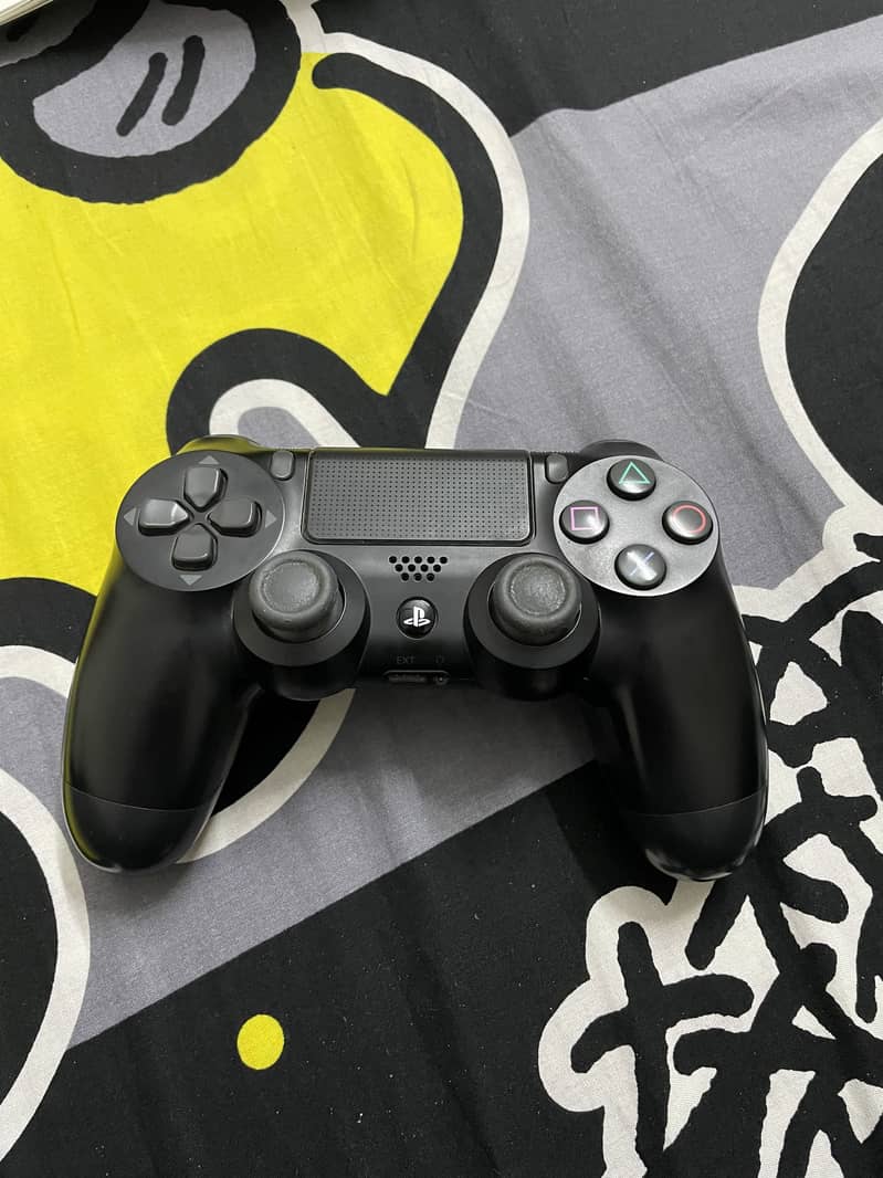 Dual shock 4 wireless controller 0