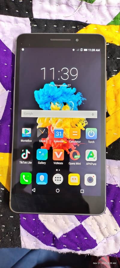 Lenovo Phab Plus, 6.8"FHD, 1920 x 1080, 3GB-32GB, Dual Sim, PTA Aprove
