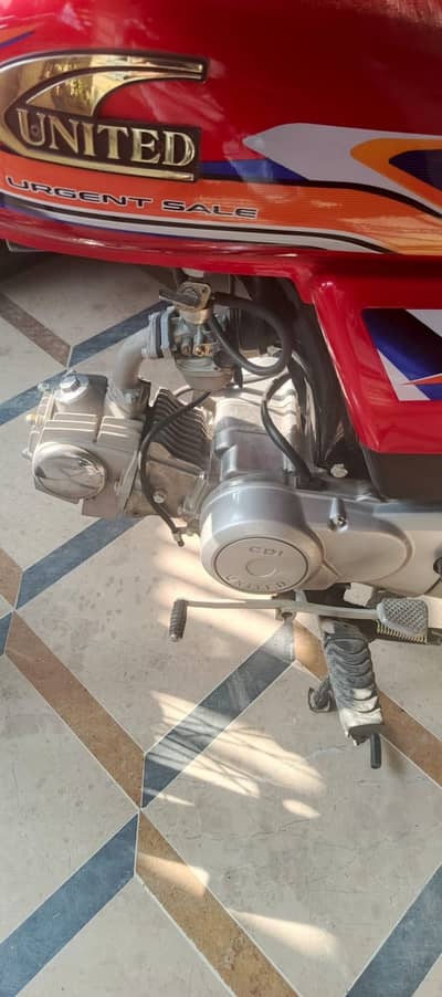 United 70 2025 model almost new bike