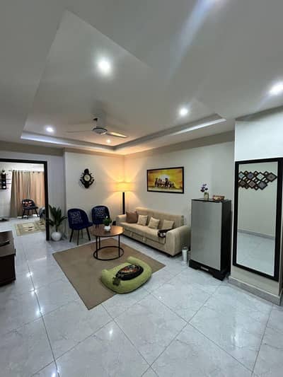 islamabad B 17 apartment available for daily weekly basis