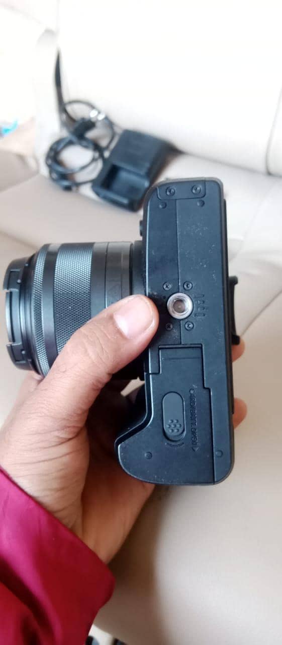 Canon EOS M50 2