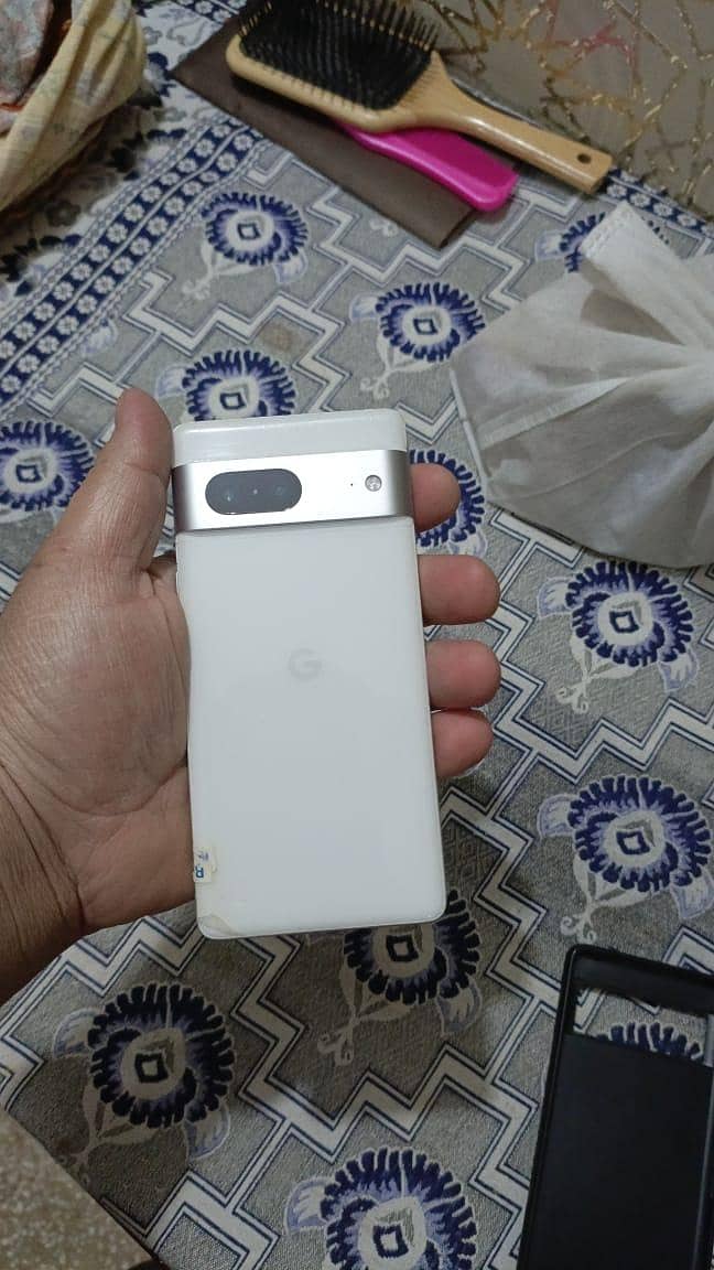 Google Pixel 7 2