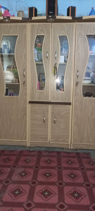 Dressing and Devider for sell (0346-2437369)