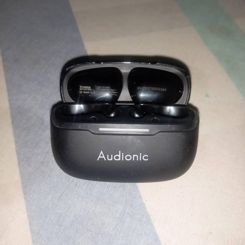 Audionic earbuds 3