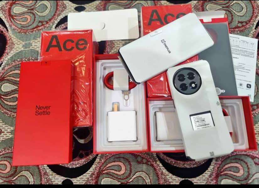 OnePlus Ace 5 / 13R box packed 12/256gb - Mobile Phones - 1108867533