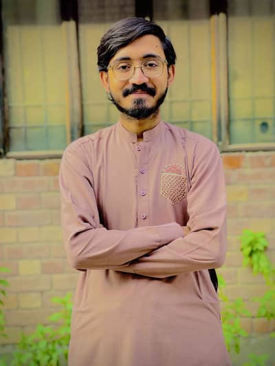Momin Naseer