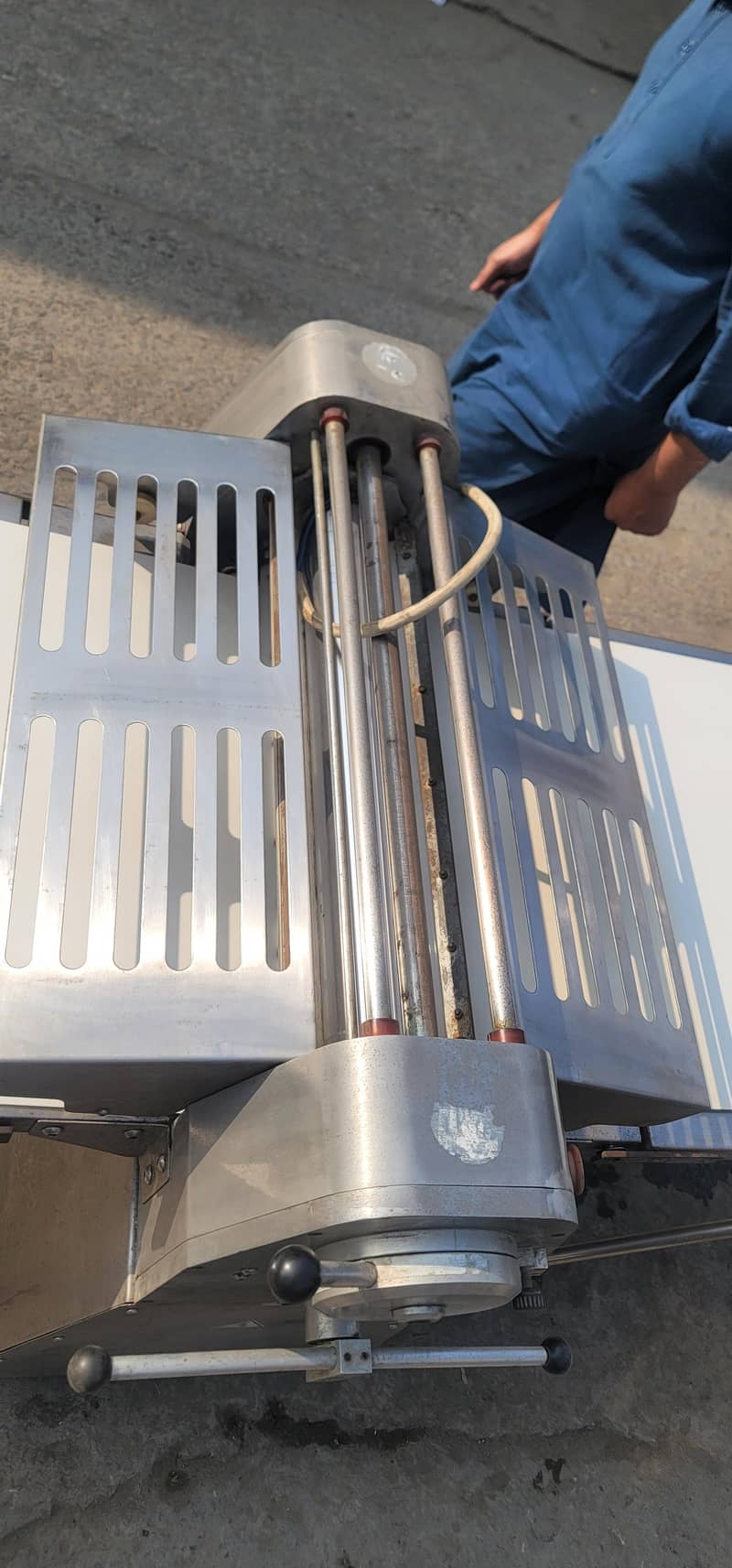 doughsheeter/ sheeter/ roller 5