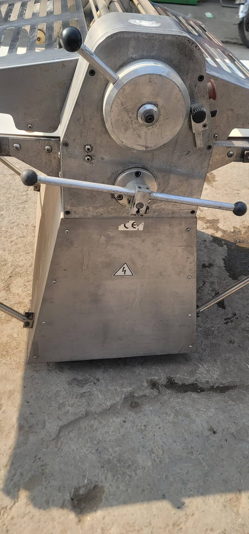 doughsheeter/ sheeter/ roller 6