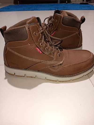 Levis Original leather boots