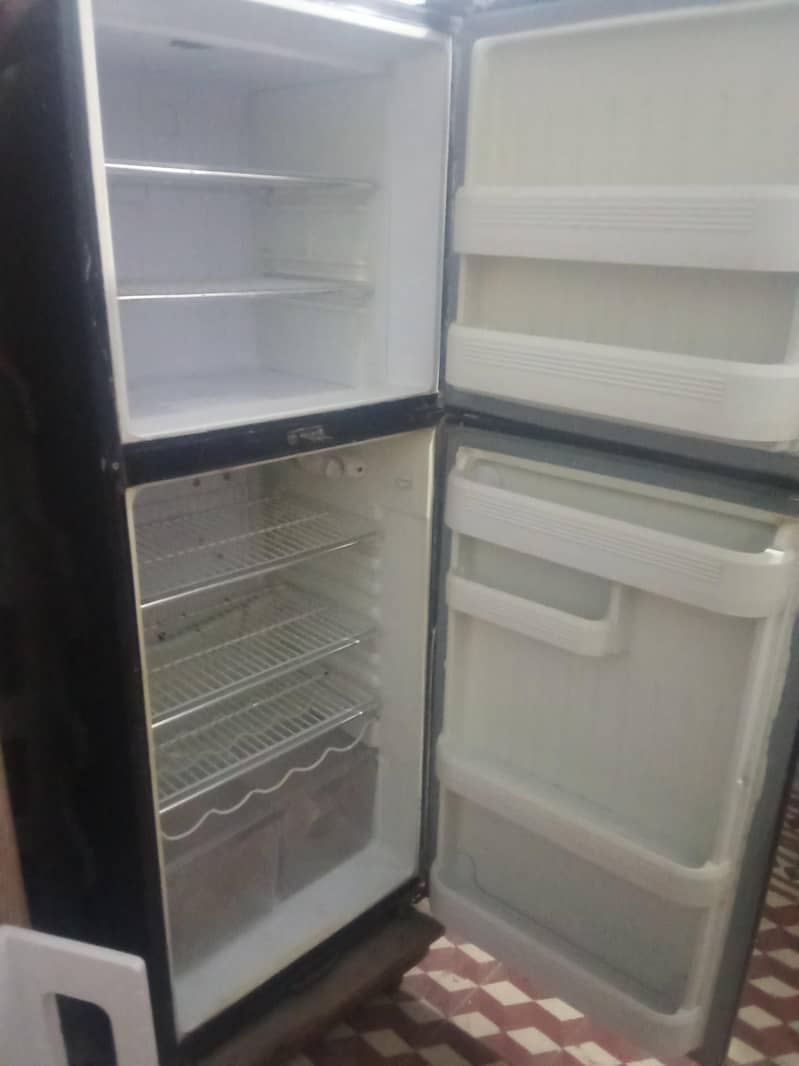 Refrigerator 1