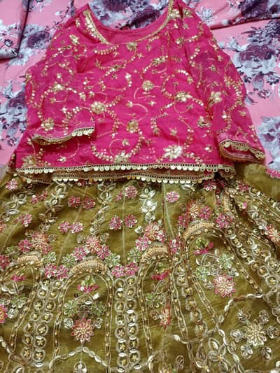 Mehndi lahnga for sale