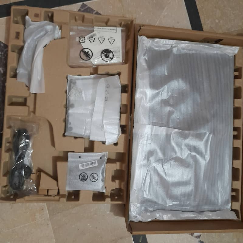 Dell led monitor 27 inch 1920x1080 new box pack - Computer Components ...