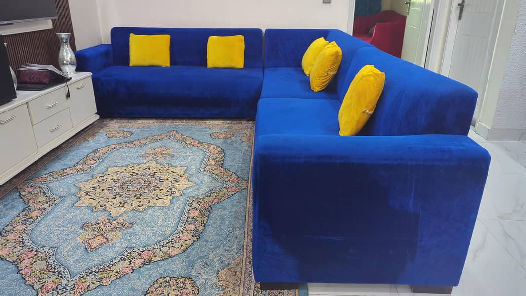blue sofa 1