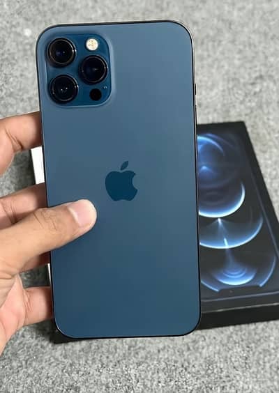 12 pro max factory unlocked 256 GB with box & charger
