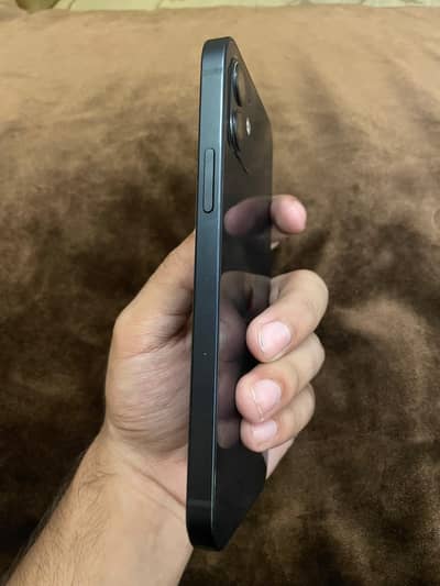 Iphone 12 brand new phone with box  Non PTA  Battery percentage:76. /.