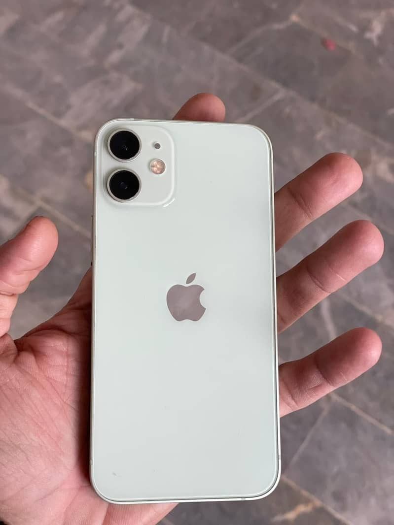 IPHONE 12 mini 0