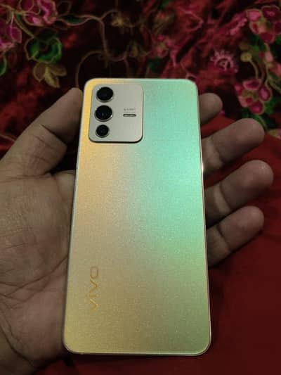 Vivo v23 5G lush Condition 03394074556