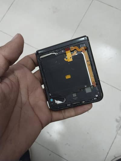 Samsung Galaxy flip 3