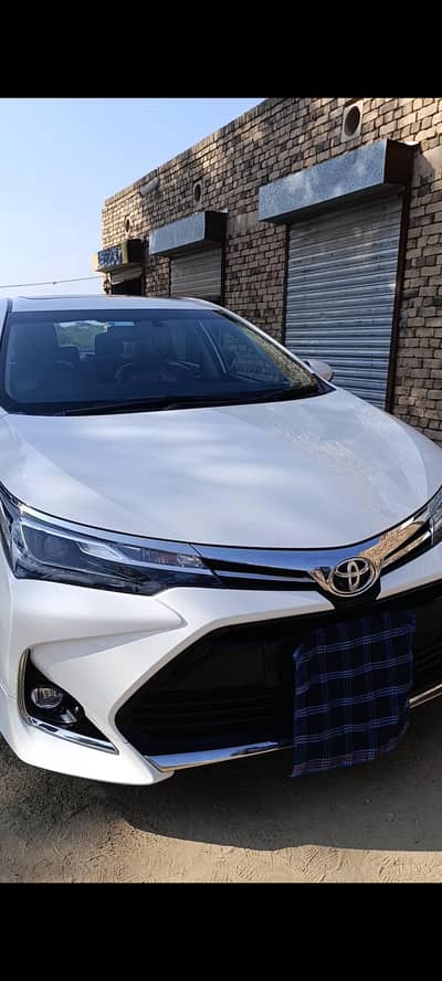 Toyota Corolla Altis Grande 1.8 X 2021 Model Car Antique Piece