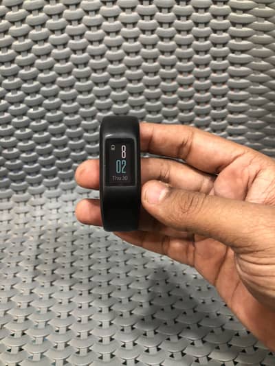 Garmin smart band available