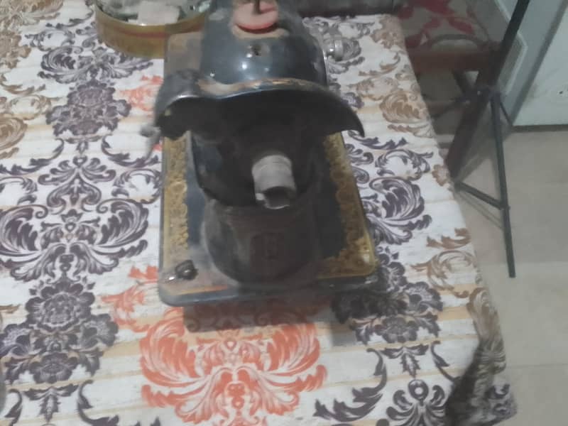sewing machine 3
