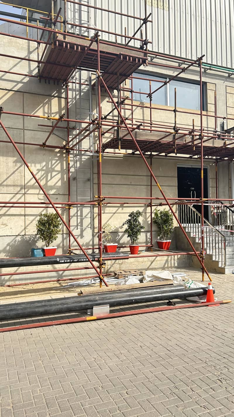 SCAFFOLDING - Moveable Platforms - H Frames - Rent 13