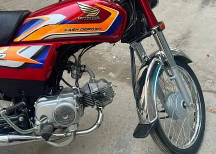 2025 model Honda CD70,Home used new  bike