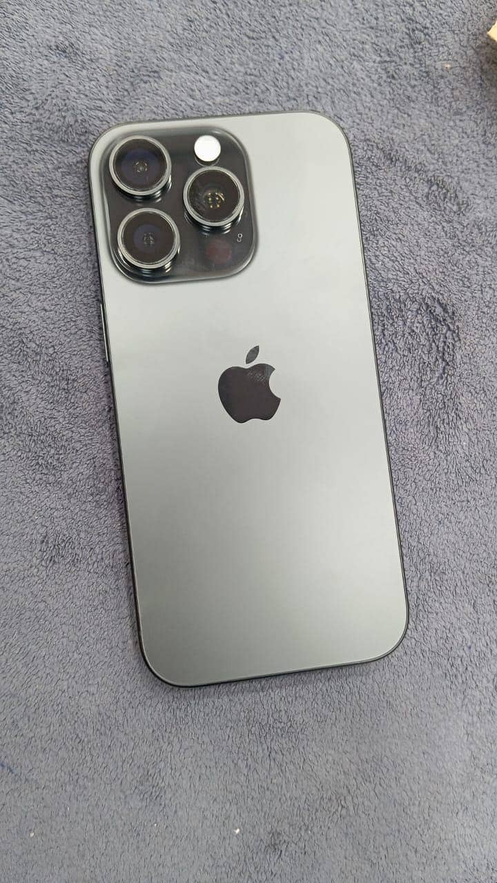 Iphone 16pro 0