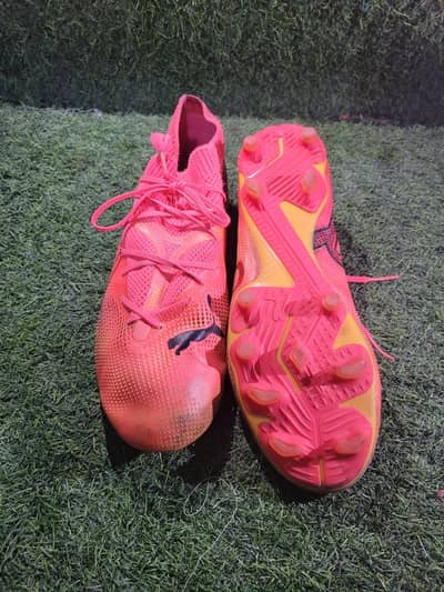 all type of football shoes reasonable price