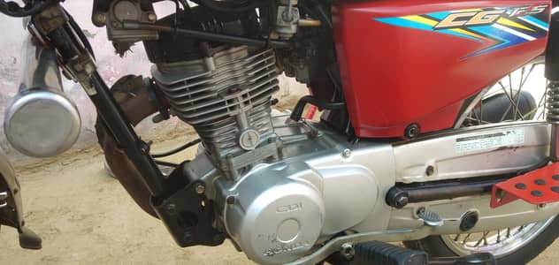 CG Honda 125 argent sale
