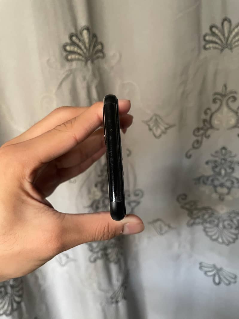 Google Pixel 4xl Approved with box 4