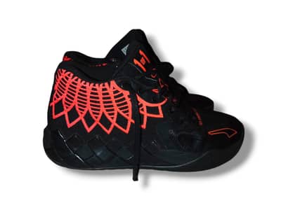 La melos basketball shoes