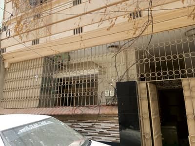 Ground+1 RCC, 80 yards, near park, 5C/1, North Karachi