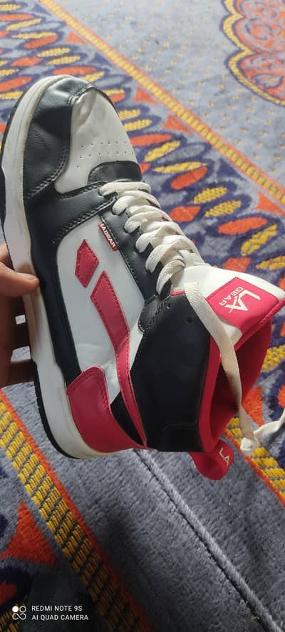 la gear  shoes sizes. . 9. . |for sale   Gear Shoes – Size 9 | For Sale