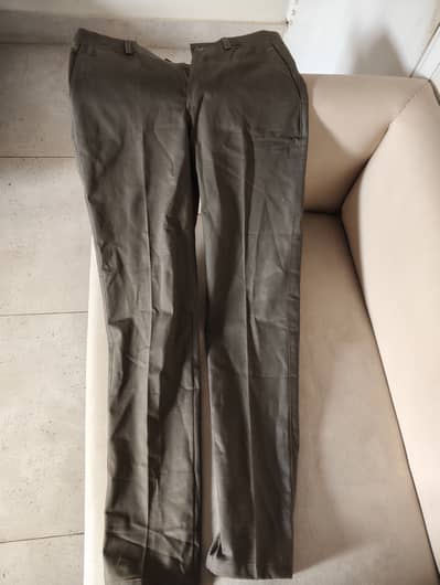 Lawrencepur Pants x 2, waist 32, slim fit, 3000 each