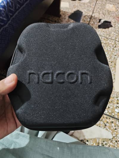 nacon revolution pro 5ps5 ps4 pc