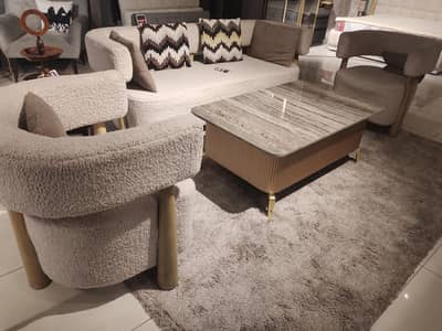  Luxury aur Comfort ka Perfect Combination! 