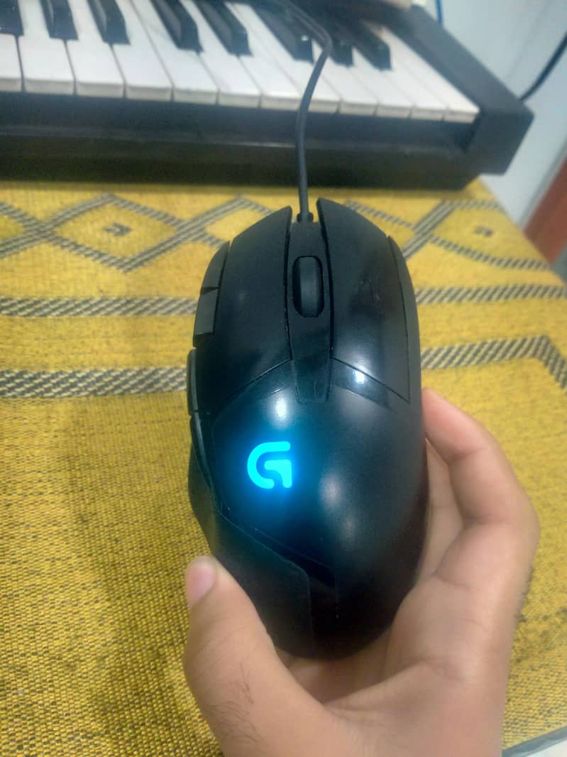 Logitech g402 1
