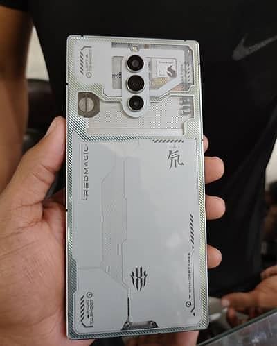 Redmagic 8 Pro Snowfall 0