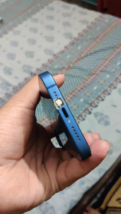 iPhone 13 – 128GB JV