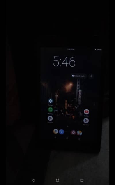 amazon fire HD with box and charger