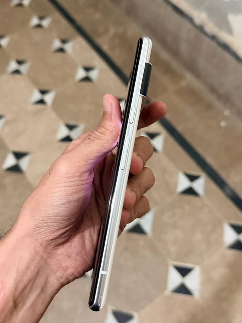 Google Pixel 6 Pro 4