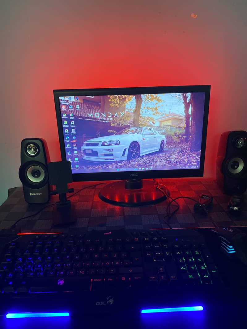 Full desktop setup 7