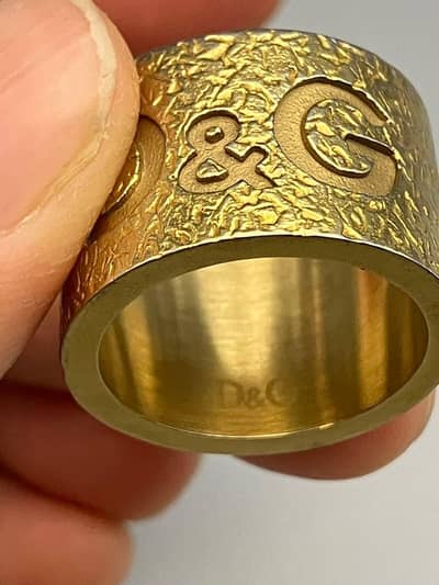 dollance and gabana urgent sale