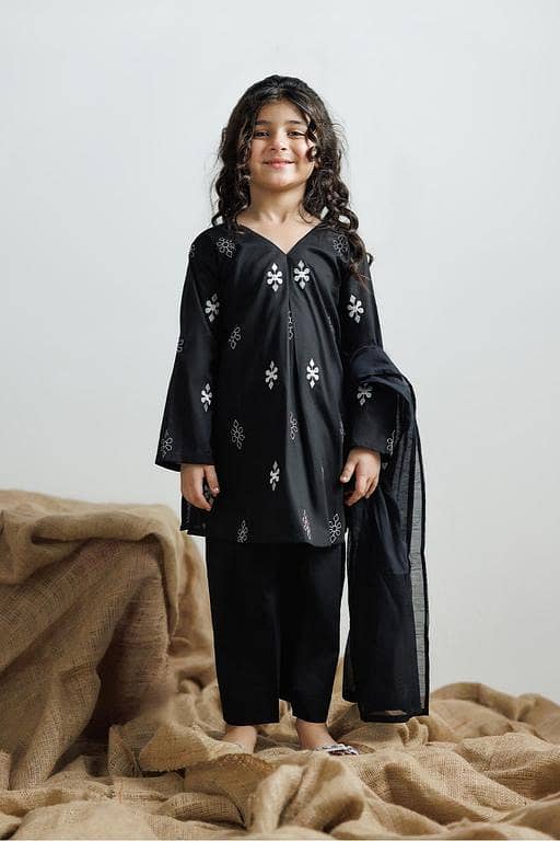 KAD-03133 | Black & White  | Casual 3 Piece Suit | Cotton Lawn Printed