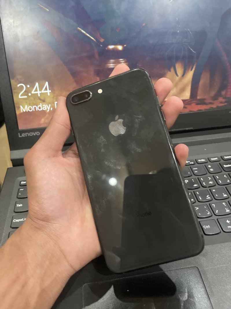 iphone 8 plus 1