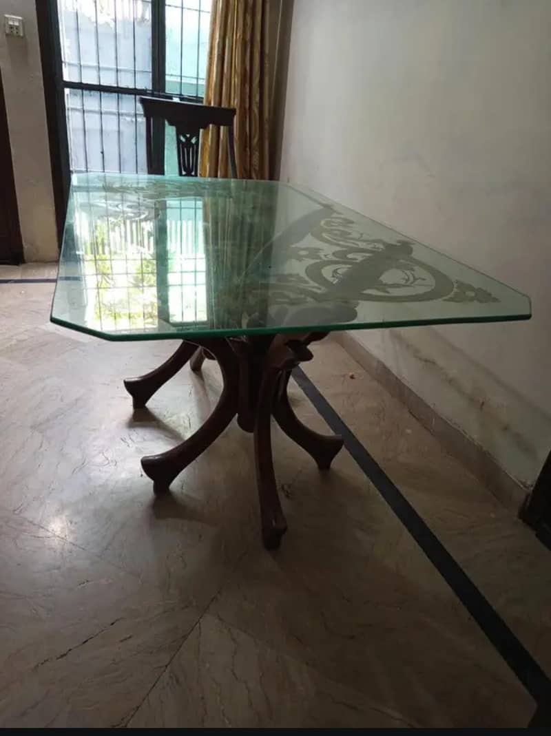 Glass Dining table 0