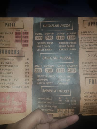 office ma safi ka lia woman ki zarorat ha